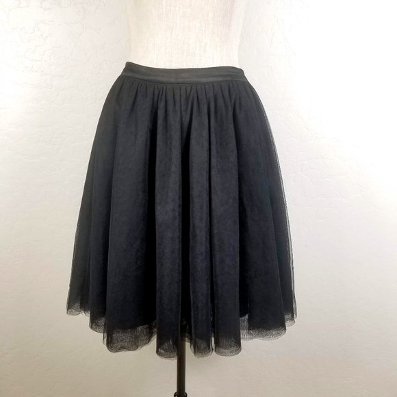 Comme Toi Tulle A-Line Knee Length Skirt - Picture 2 of 8
